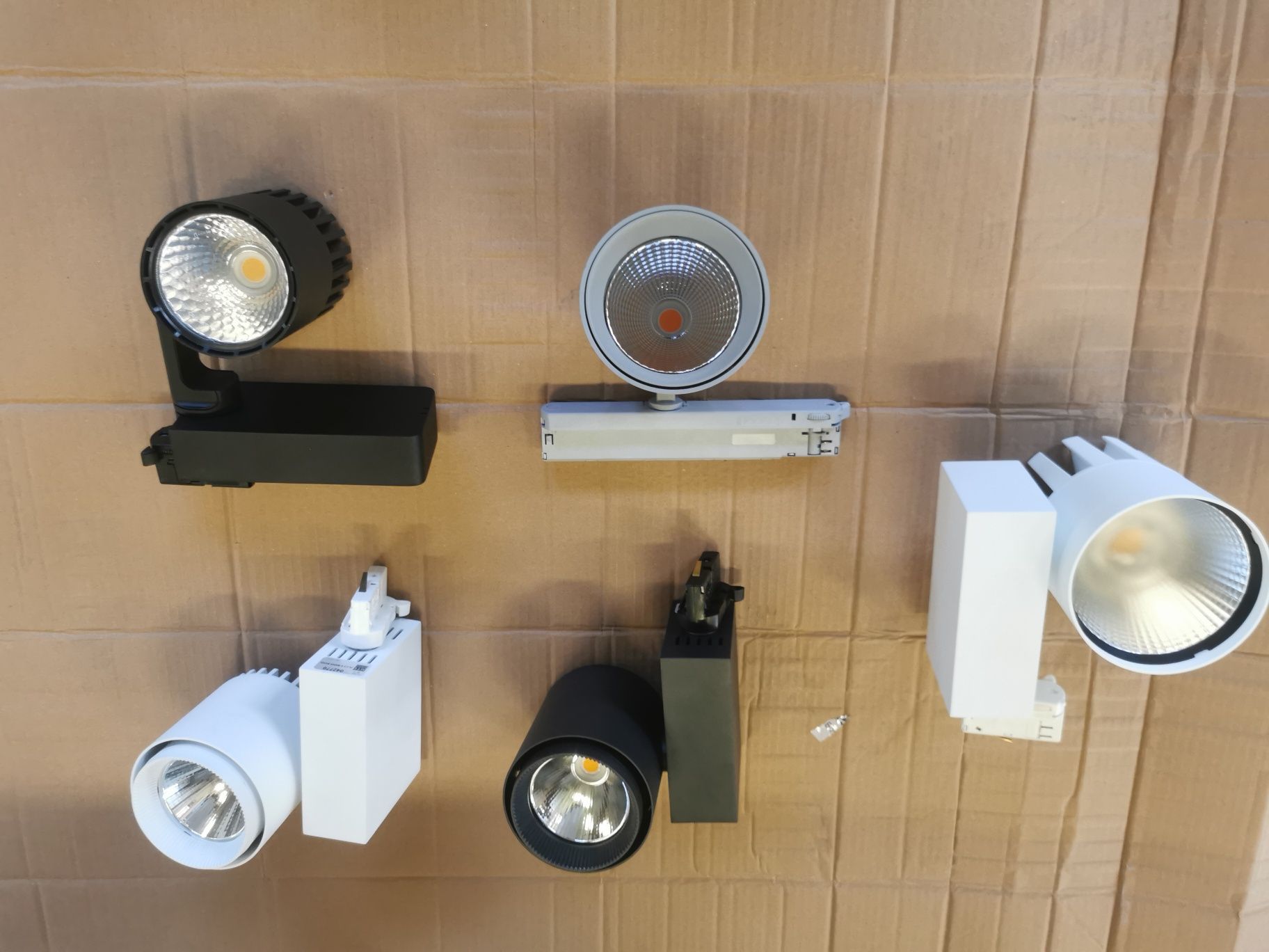 Spot proiector, lampa, corpuri de iluminat pentru șină cu led pentru ș