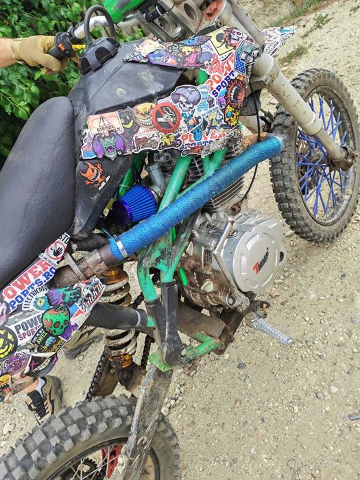Se Vinde Cross 200cc 4t