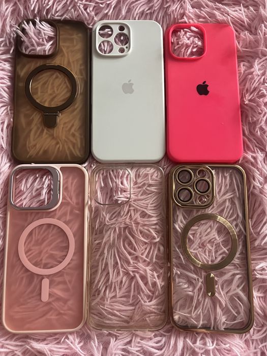 Продам чехлы на Айфон 16 про макс