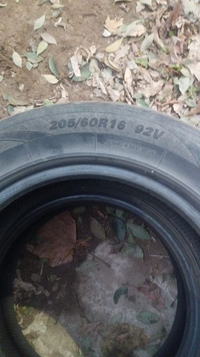 Продам 2000 (за 1)