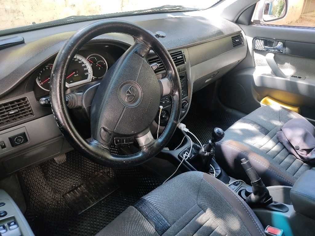 Lacetti Gentra 1 evro, 2015 йил 8 500 y.e.
