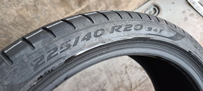 225/40/20 PIRELLI 4бр