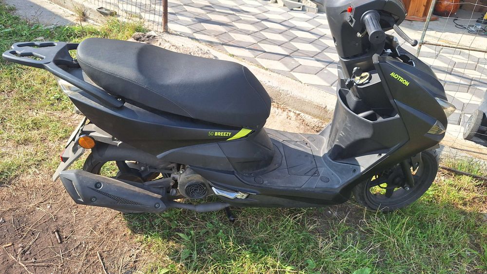 Vand scuter Motron Breezy 50