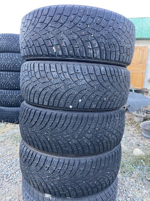 Комплект зимние шины 215/55/17 215/55R17 Triangle.