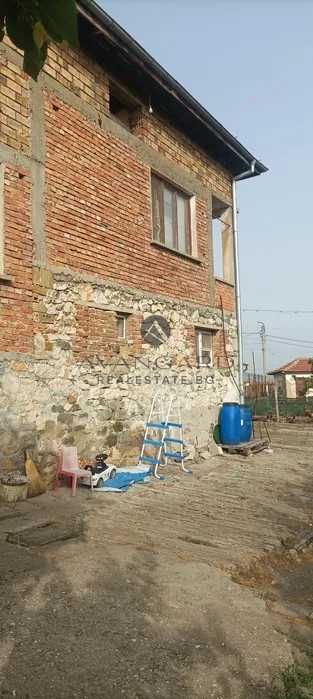 Продава се Къща в с. Марково, Област Пловдив - 216 кв.м за 992 €/кв.м - Снимка #13