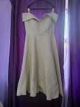 Vand Rochii Elegante!!
