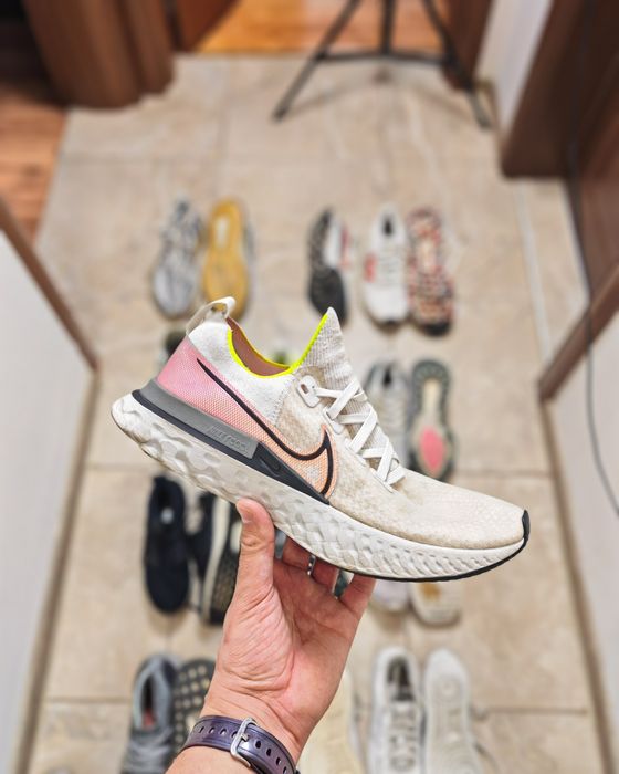 Маратонки и бутонки nike,adidas boost, Yeezy,puma