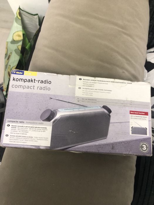 Aparat de Radio  nou la cutie German Fuctional