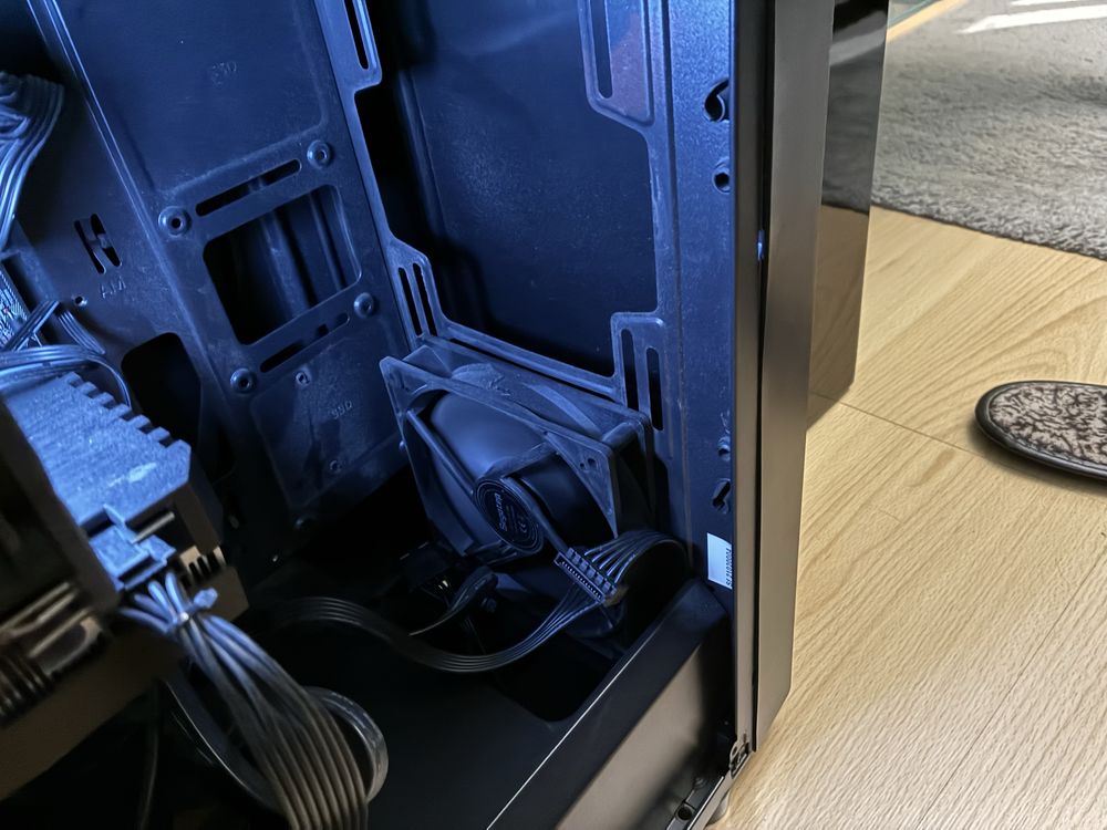 Геймърски/Работен Компютър - Ryzen 5 3600, RTX 2060 Super 8GB