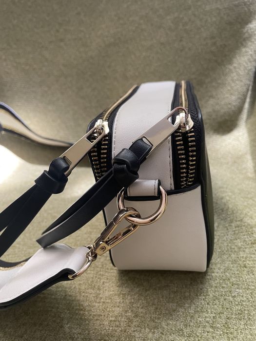 Geanta mini alb/negru