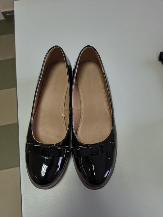 Дамски обувки черен лак 38