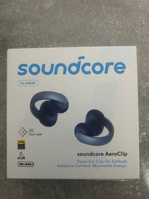 Căști noi în stare perfectată