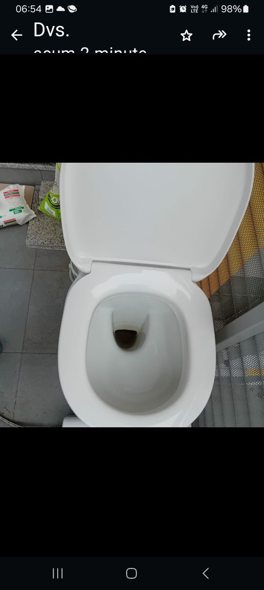 Vând wc Ideal Standard cu bazin ceramic și armatura  completa