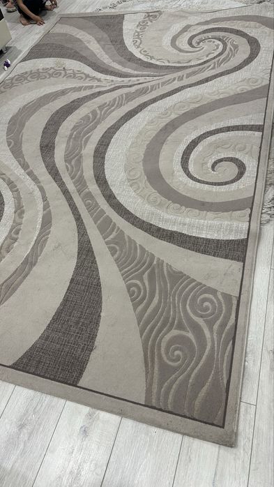 Ковер 2/3 в отличном состочнии