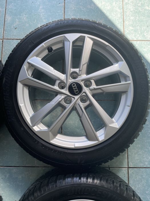 Jante alija R17 originale AUDI A3 205/50/17 Bridgestone iarna ca noi