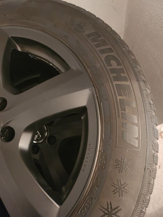 Жанти с гуми Audi