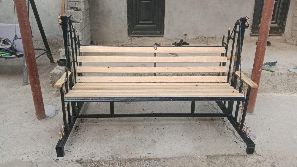 Halginchak rangi qora