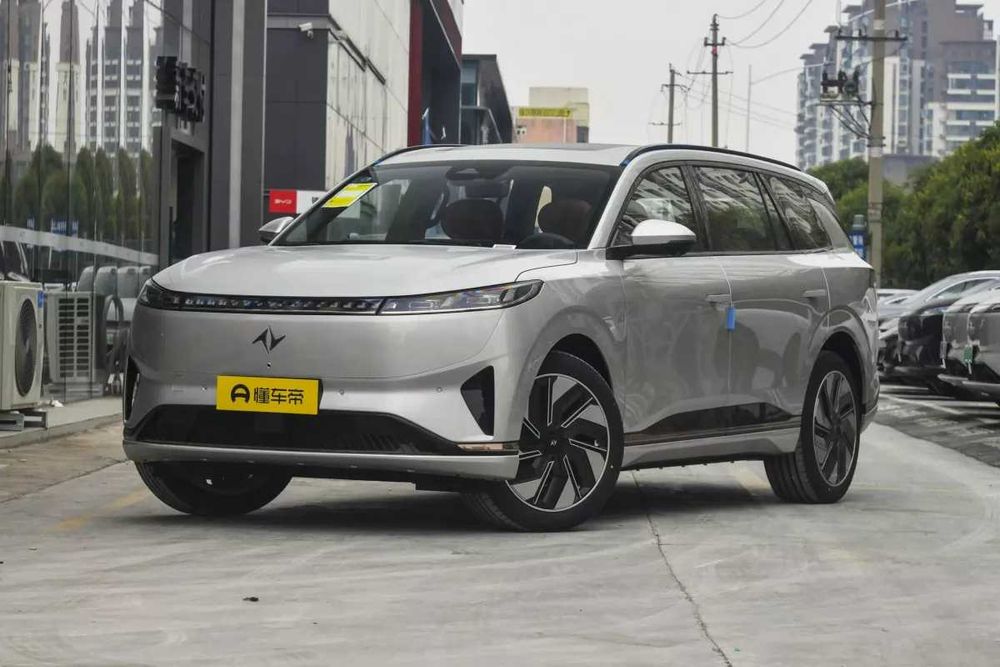 Dongfeng ep 008 гибрид и электро только по заказу в краткие сроки