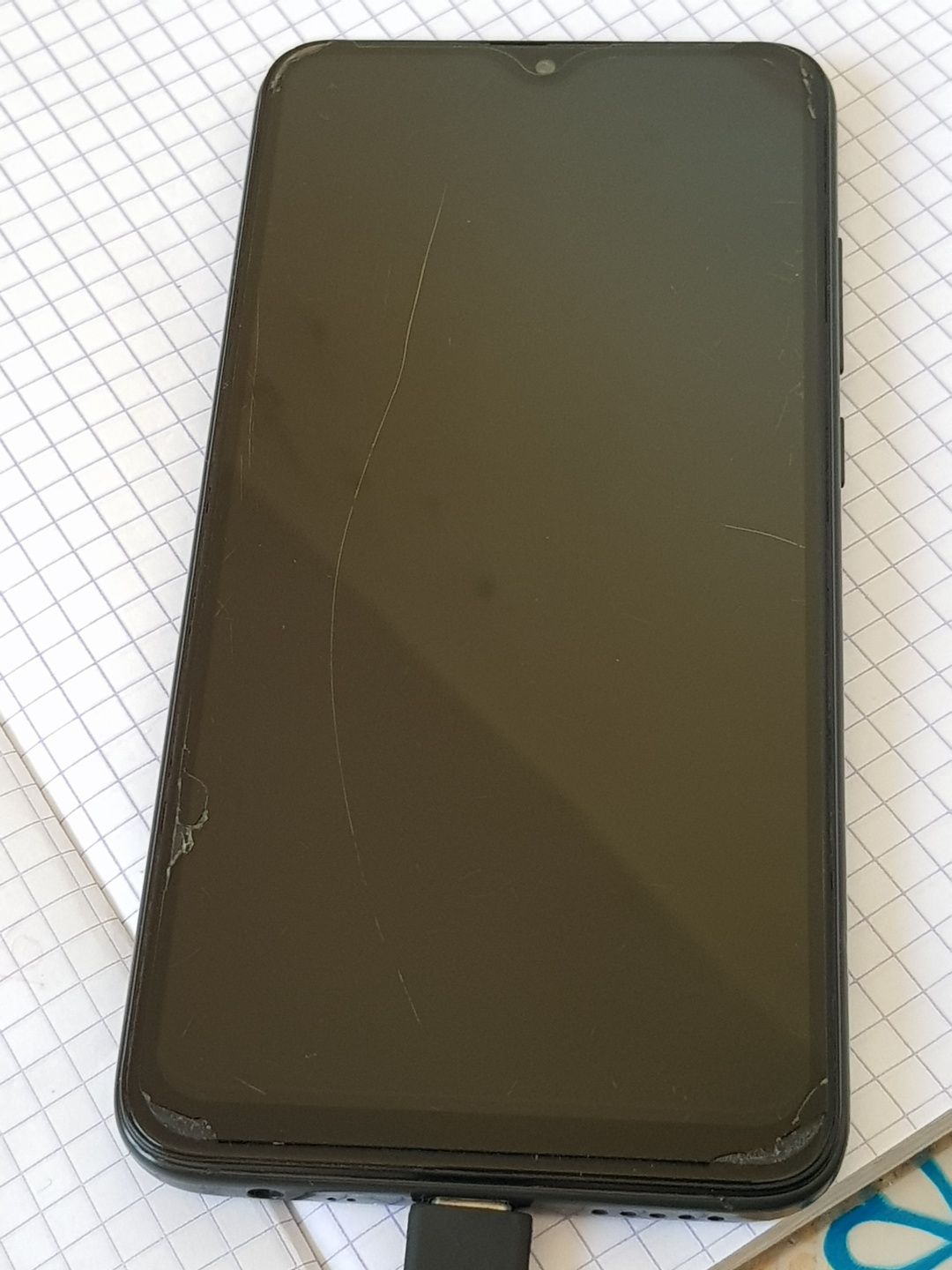 redmi 8     3/ 32