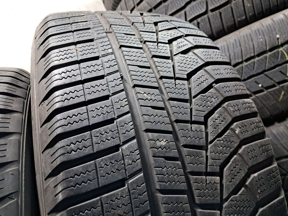 Anvelope second iarna 225 50 R16 Hankook/Continental