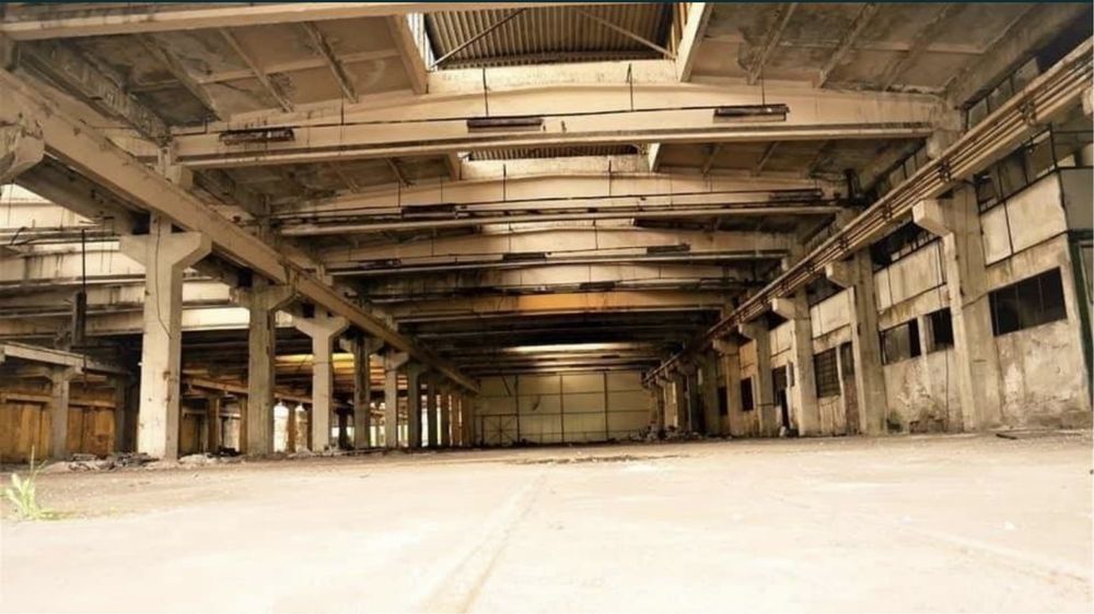 Hala pod rulant cu teren si birouri de inchiriat