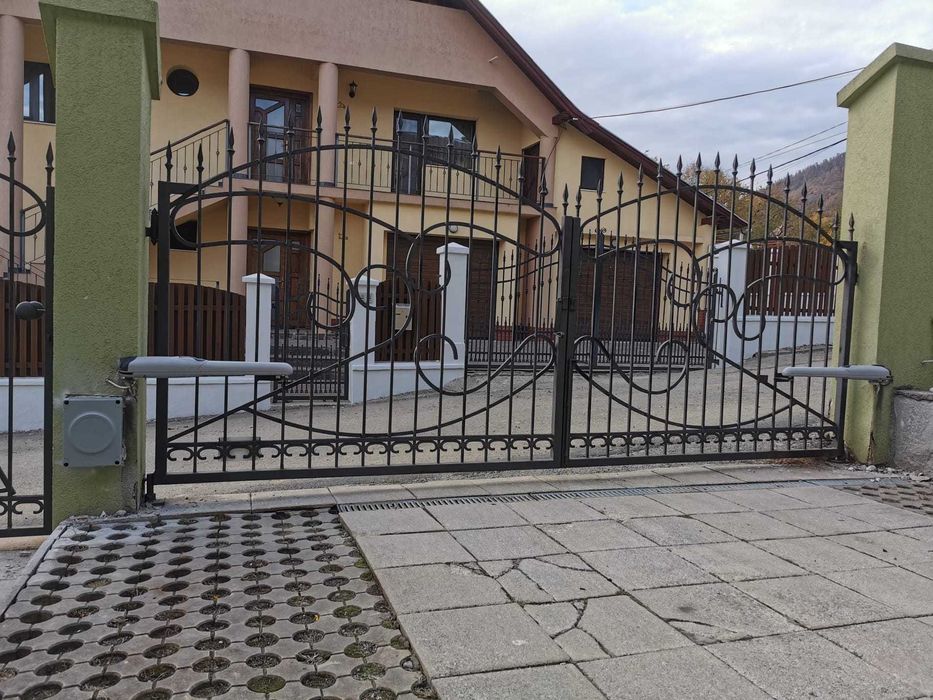 Porti automate glisant telecomanda aplicatie telefon Nice Alba Iulia