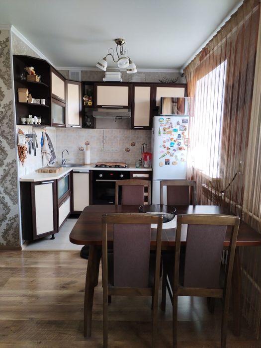 Продам 2 ком квартиру район Тайги