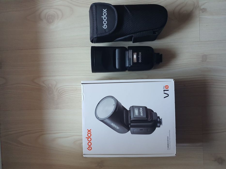 Godox V1 Pro, Sony