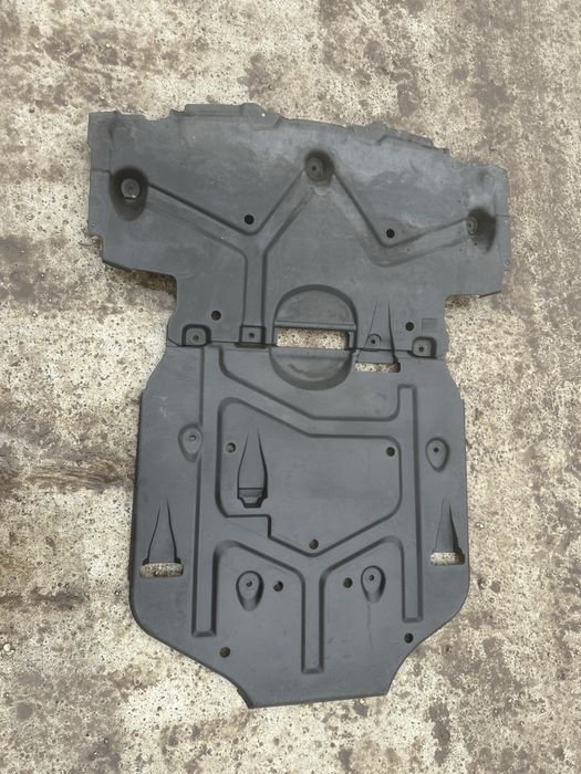 Предпазни кори Mercedes benz ML W164 под двигател и кутия мл в164