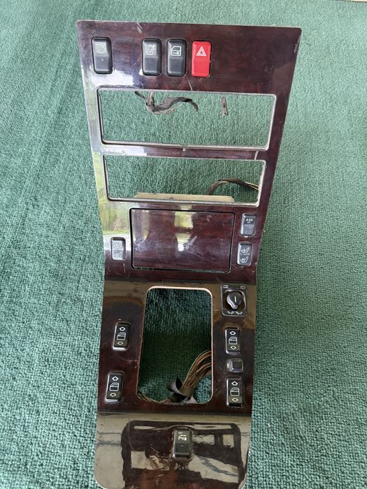 Mercedes w140 консоль