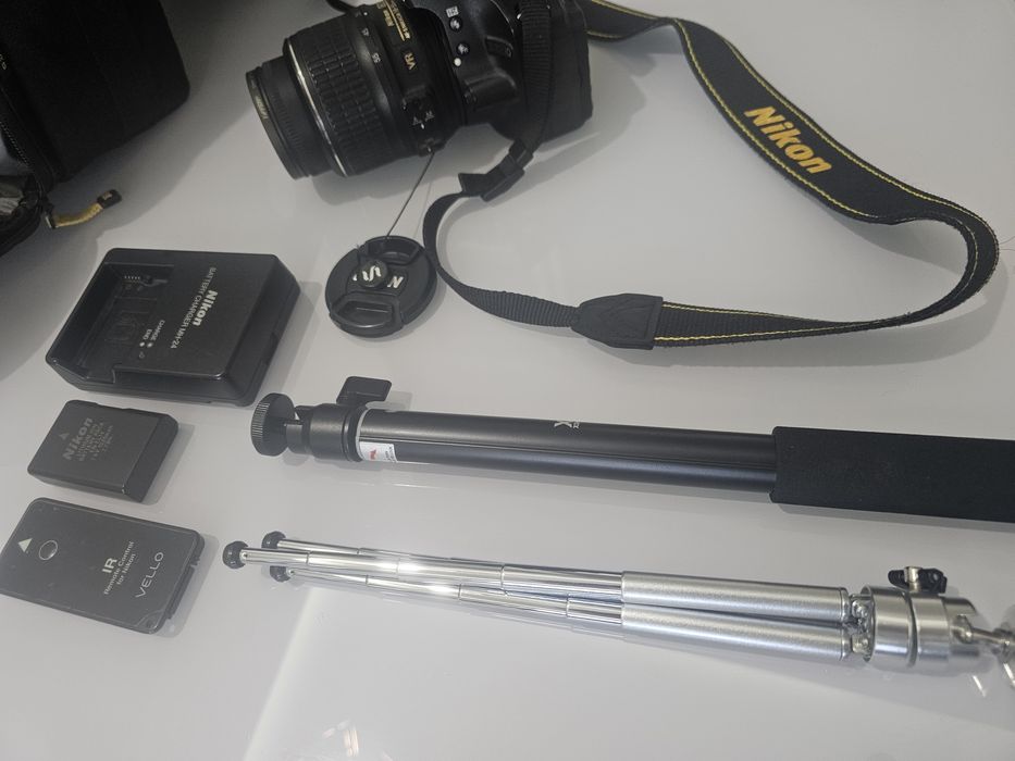 Nikon D3200 cu kit complet