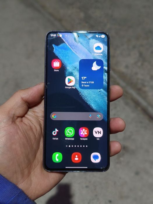 Samsung S21 продам