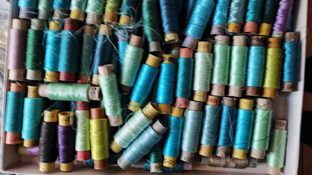 Нитки шелковые вышивальные
