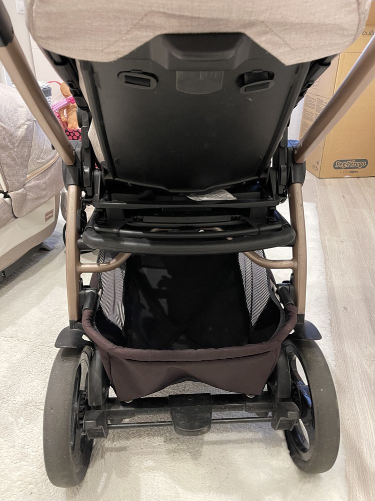 Бебешка количка 3 в 1 на Peg Perego