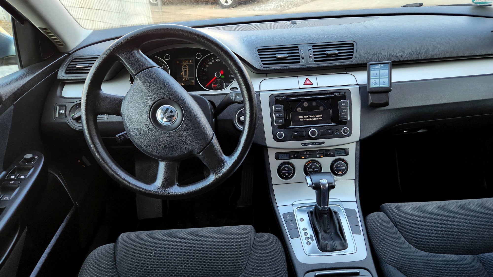 Vw Passat B6 - 2.0 TDI -  An 2010 - Euro 6 - Navi - 12 LUNI GARANȚIE