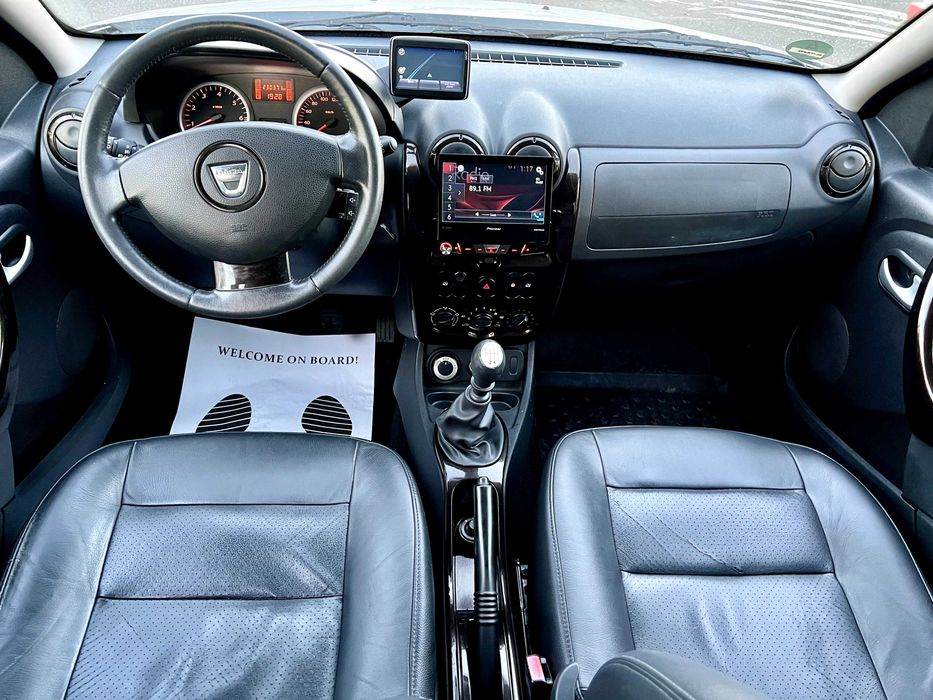 Dacia Duster 4X4 benzina 1.6 aspirat model EXPORT ,RAR efectuat !