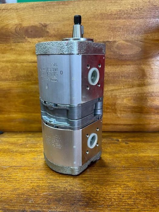 Pompa hidraulica dubla tractor Fendt