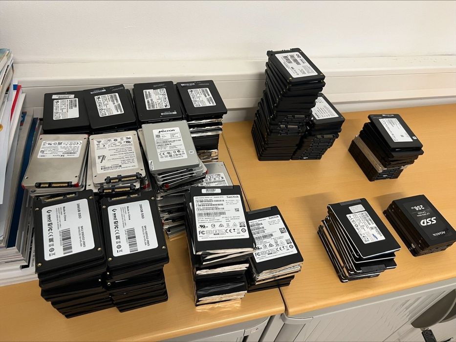 Vând ssd-uri sata și m2 NVme