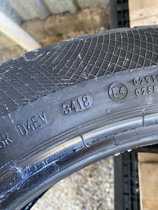 215/55/17 Зимни Континентал