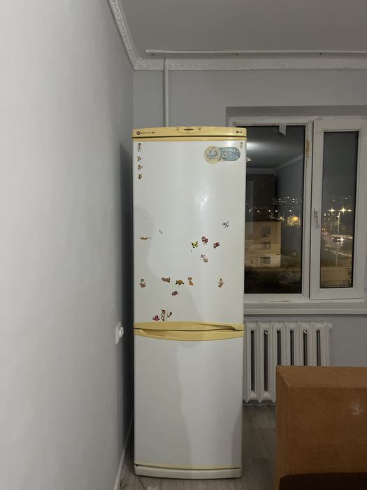 Холодильник сатылады