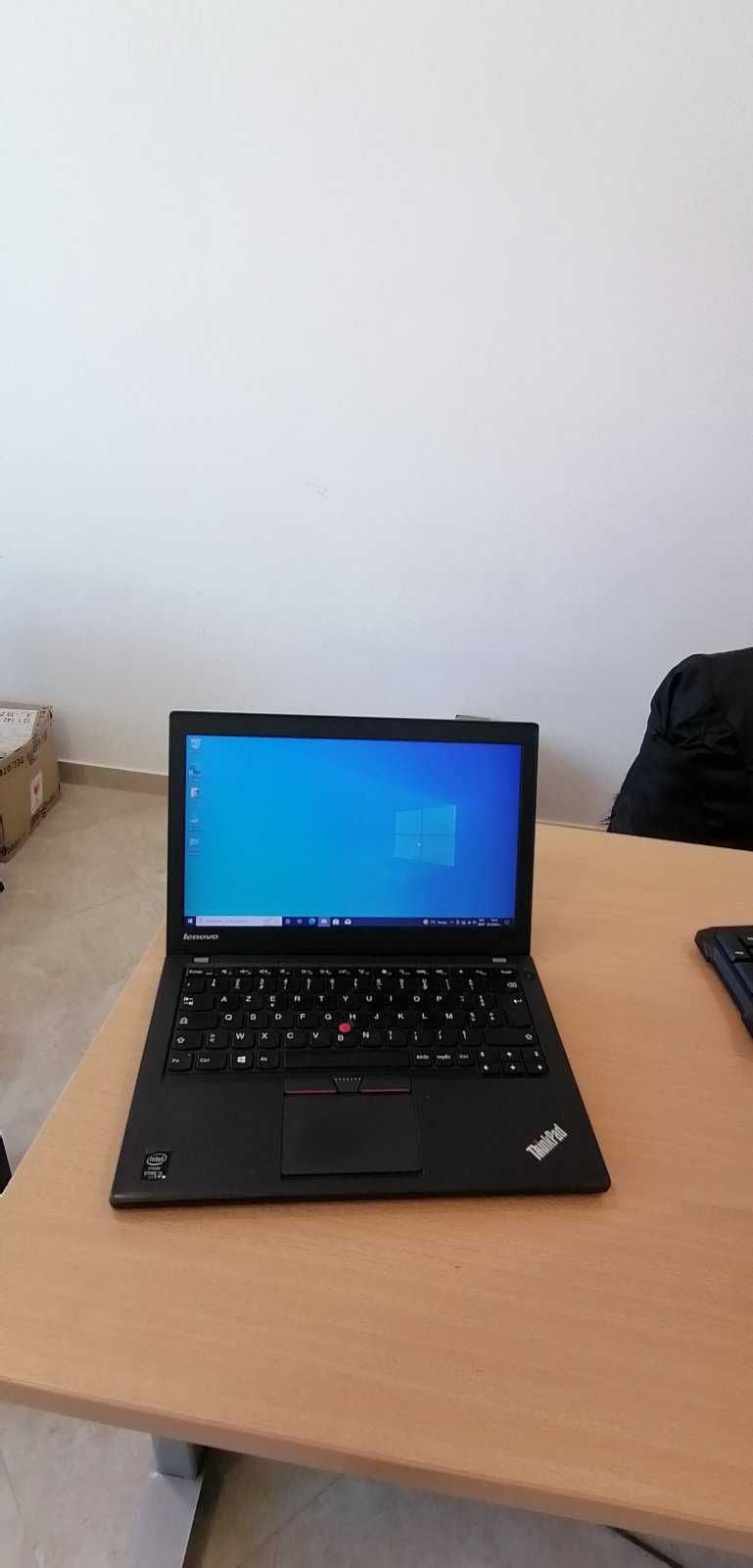 Лаптоп Lenovo ThinkPad X250 i5-5/8GB DDR3/256GB SSD
