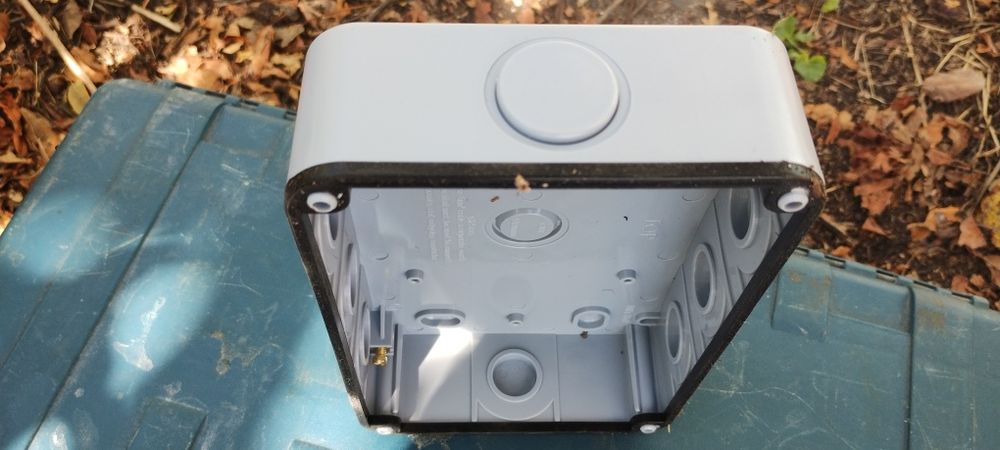 Контакт розетка влагозащитен водозащитен IP66