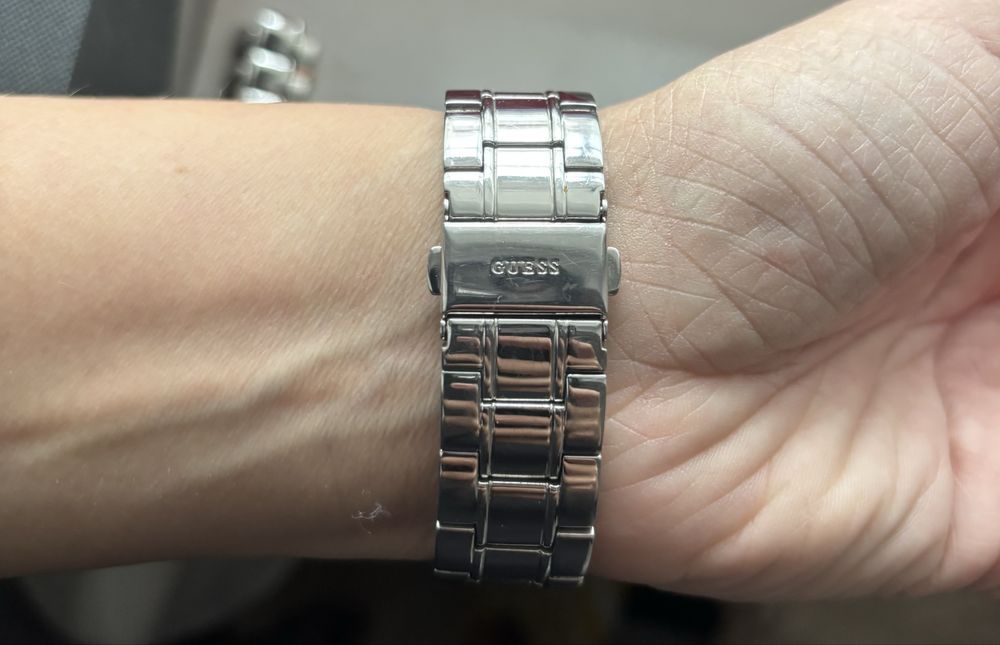 Vand ceas Guess Cosmopolitan 34mm