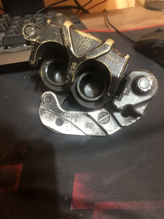 Etrier brembo ( yamaha yzf 125 yamaha wr 125 yamaha mt125 yamaha xt12