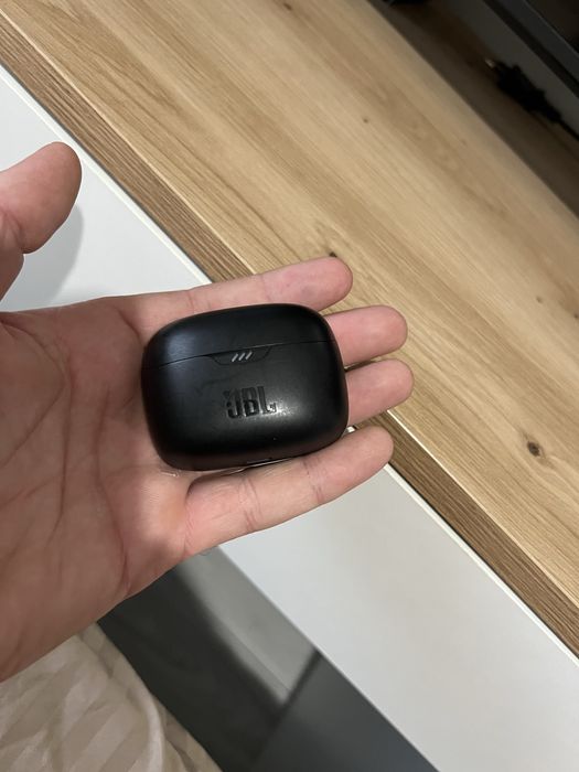 Casti JBL Tune Beam