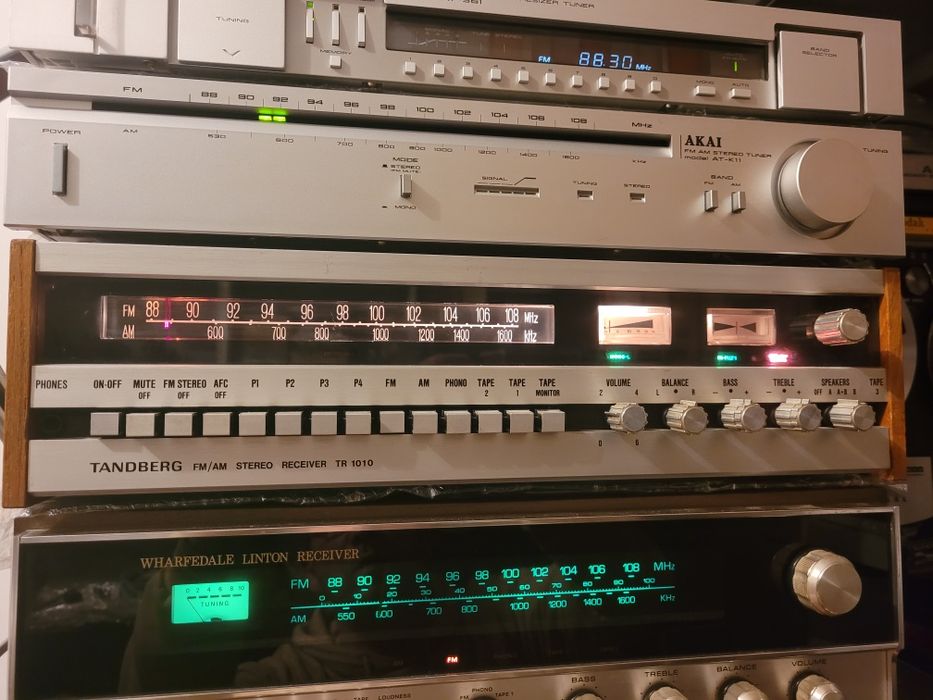 Amplituner Tandberg TR 1010