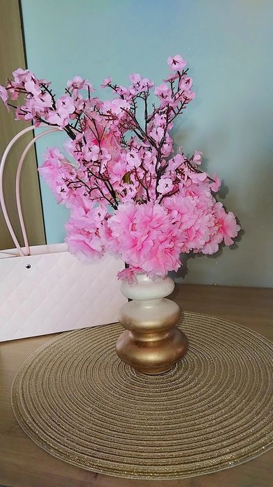 Декор гуллар 65000 су́мдан 350000 су́мгача