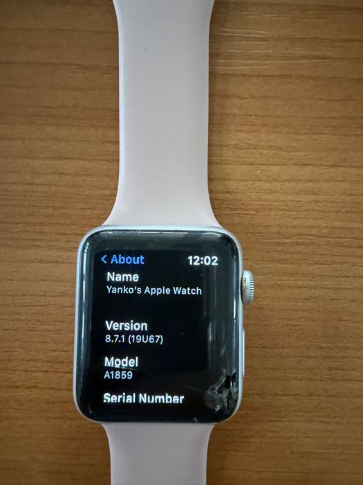 Apple watxh series 3 42mm gps