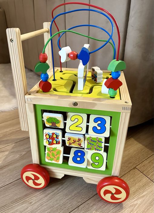 Antepremergator din lemn pentru copii