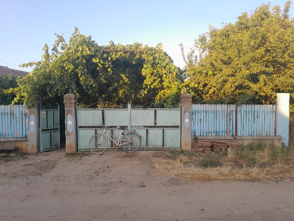 Gospodarie de vanzare